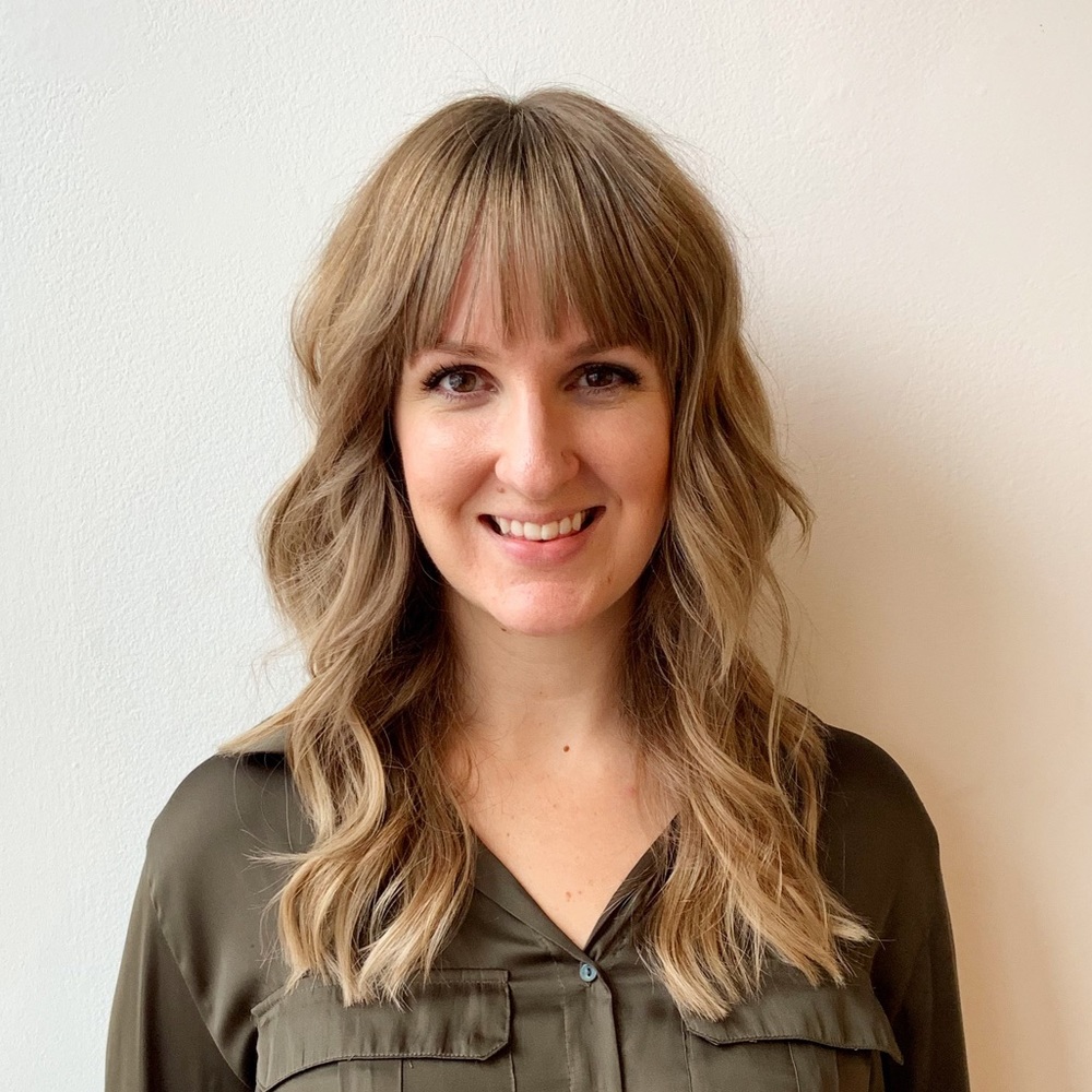 Meet your Posher, Becca